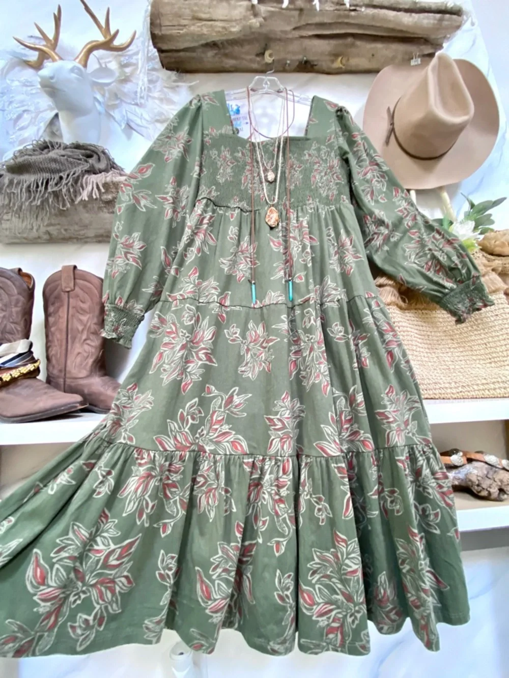 Farmhouse/cottagecore boho tired dress w prairie Country vibe - Picture 3 of 11